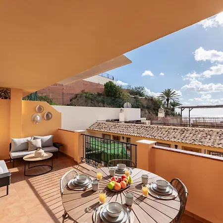 Horizon Del Mar, 2bd Terrace, Sea View & Pool & Parking Lägenhet *
