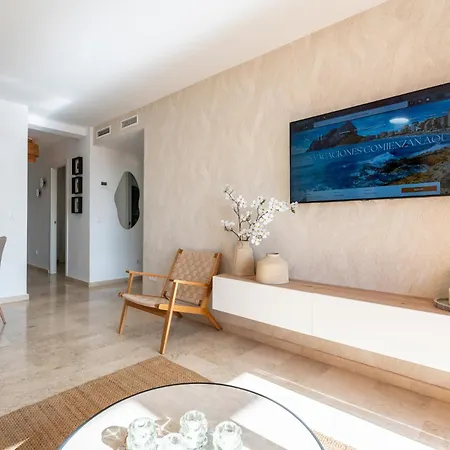 Apartment Horizon Del Mar, 2bd Terrace, Sea View & Pool & Parking